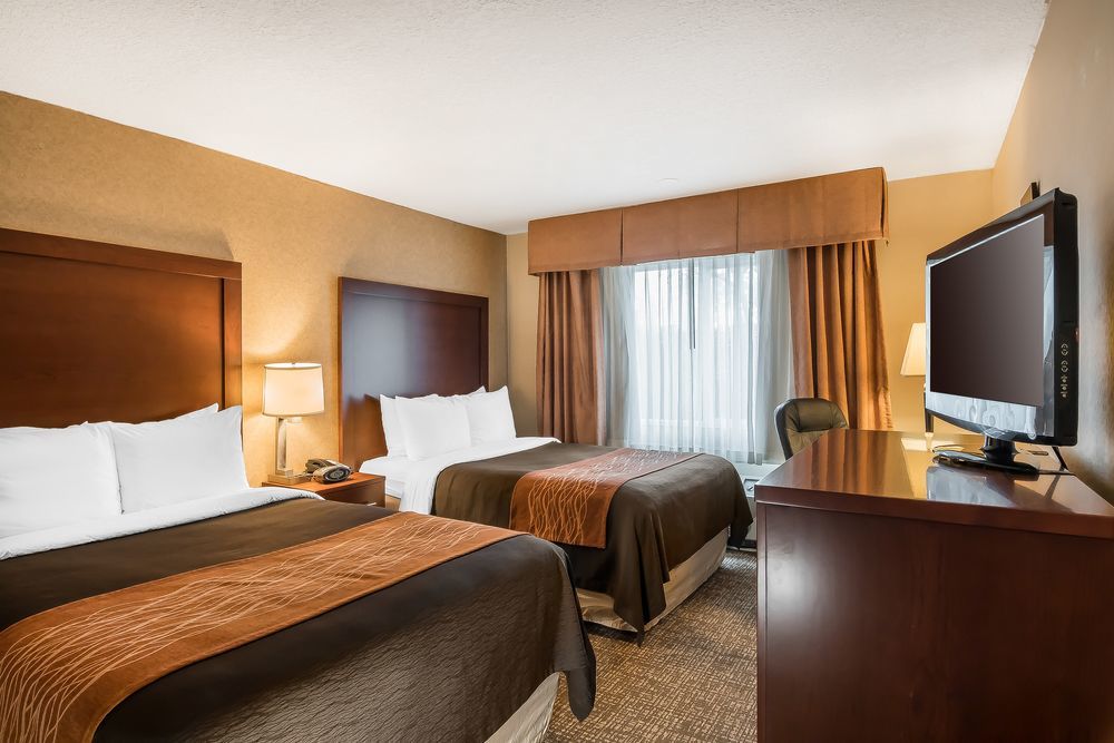 Comfort Inn & Suites Vancouver Downtown City Center Экстерьер фото